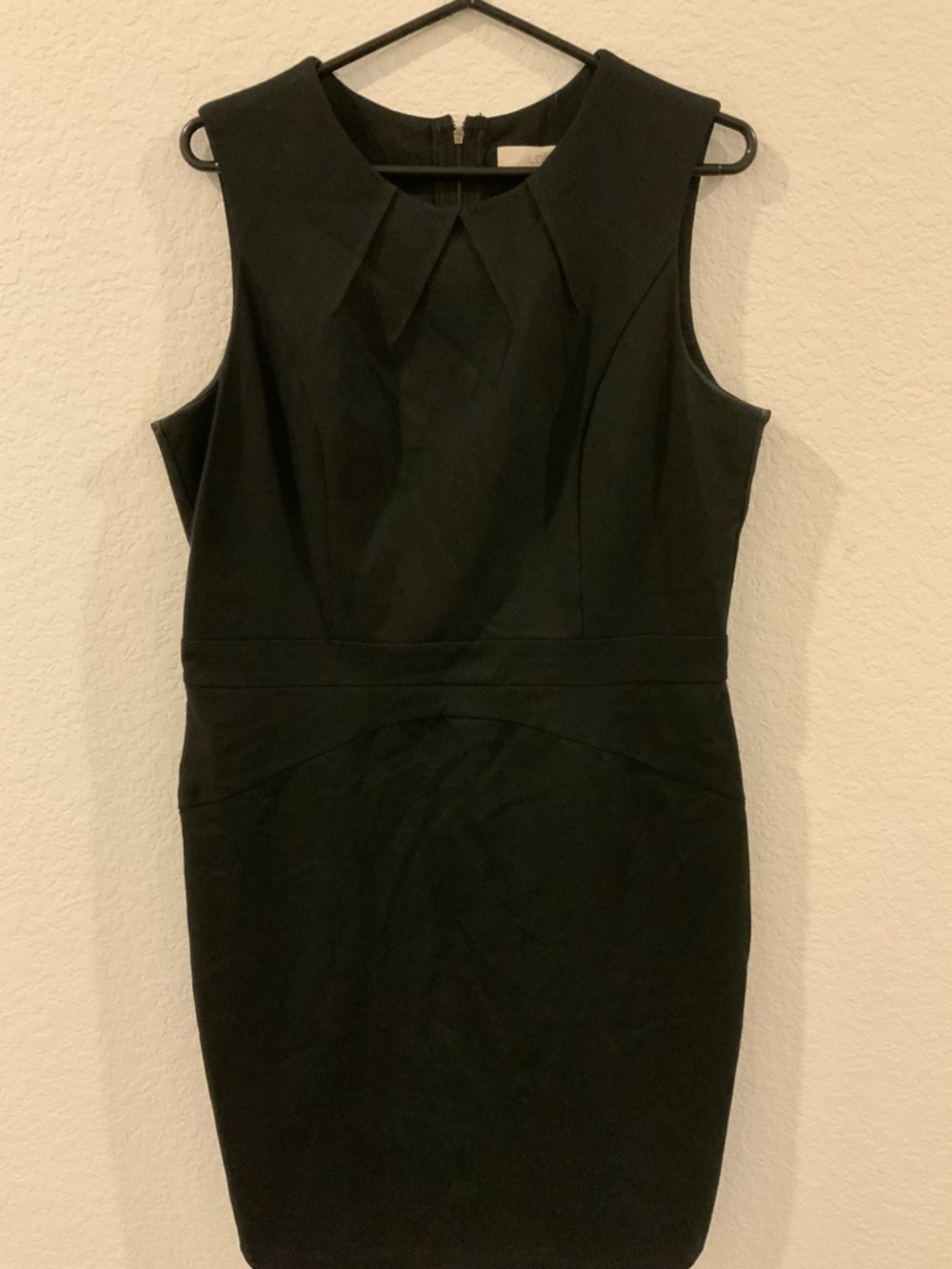 LOFT Black Sleeveless Pleat-Detail Sheath Dress